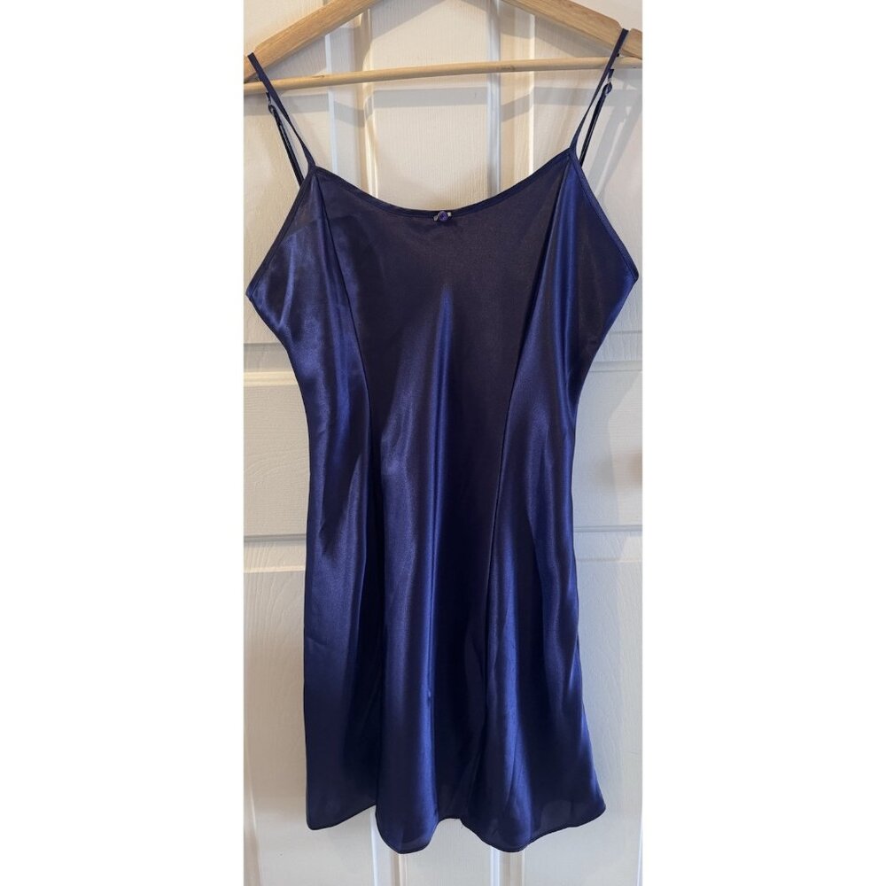 Sophia By Delicates purple‎ Slippery Satin Nightie Medium